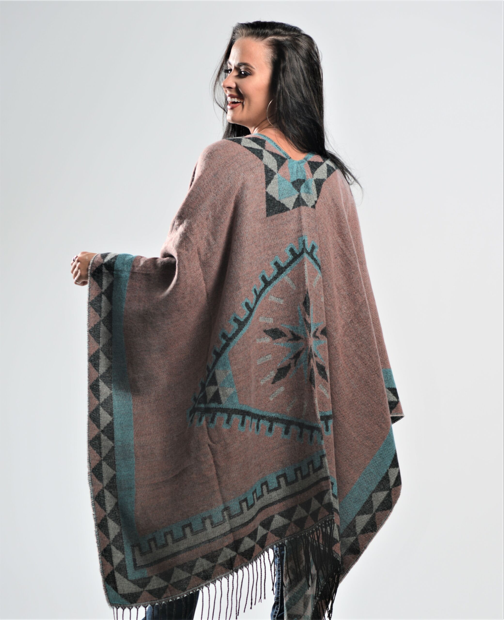 Varianna Mauve Knitted Shawl